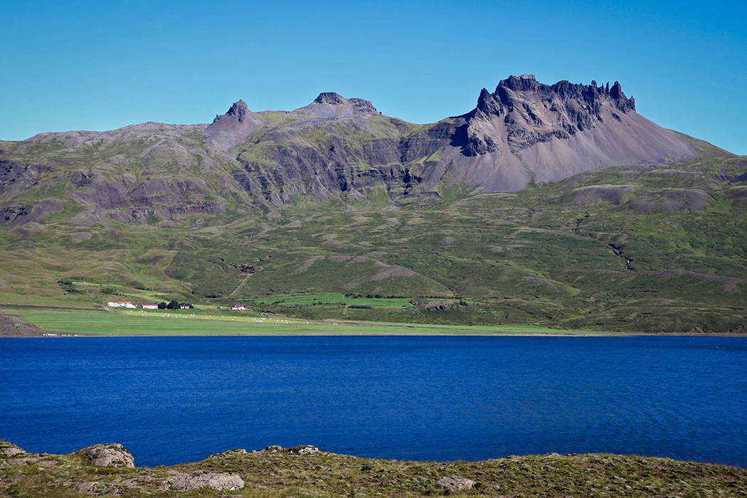 Smátindar mountain